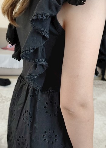 Kız Çocuk Siyah Fırfırlı Nakışlı Elbise - Görsel 6