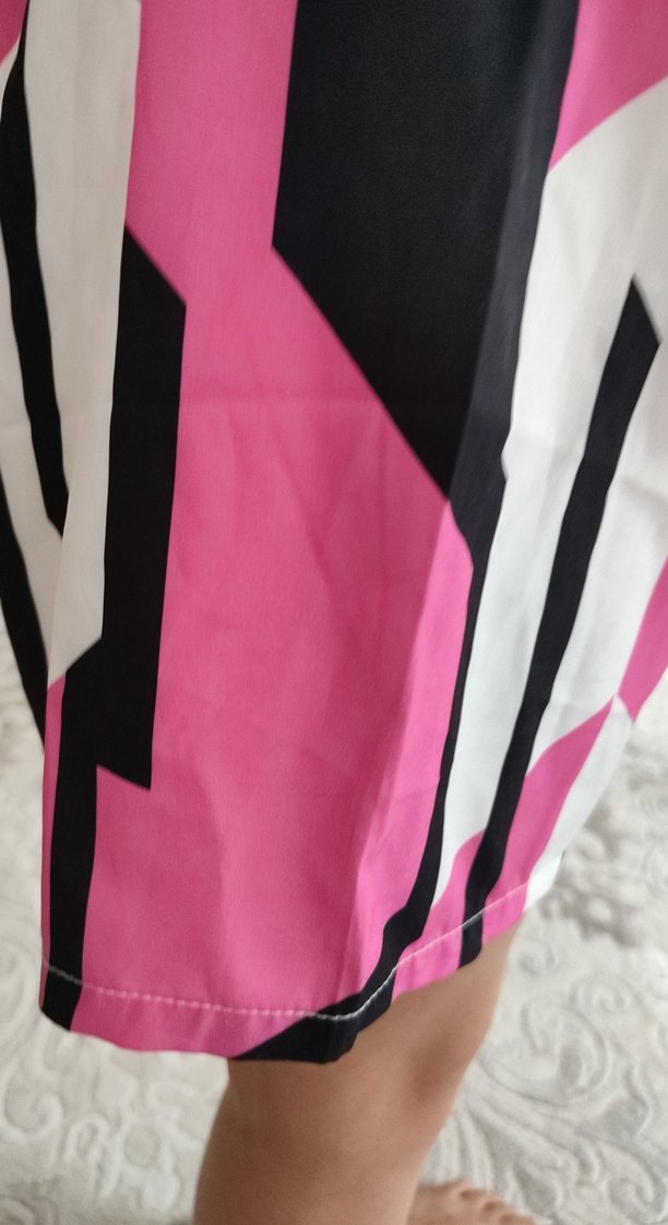 Pembe Zebra Desenli Fırfırlı Mini Şort - Görsel 4