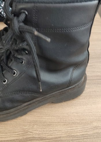 Siyah Bağcıklı Deri Goth Bot - Görsel 8