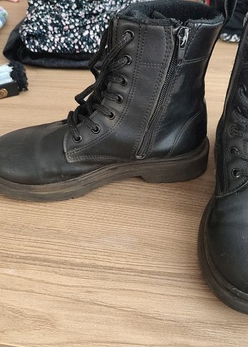 Siyah Bağcıklı Deri Goth Bot - Görsel 12