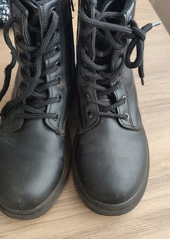 Siyah Bağcıklı Deri Goth Bot - Görsel 14