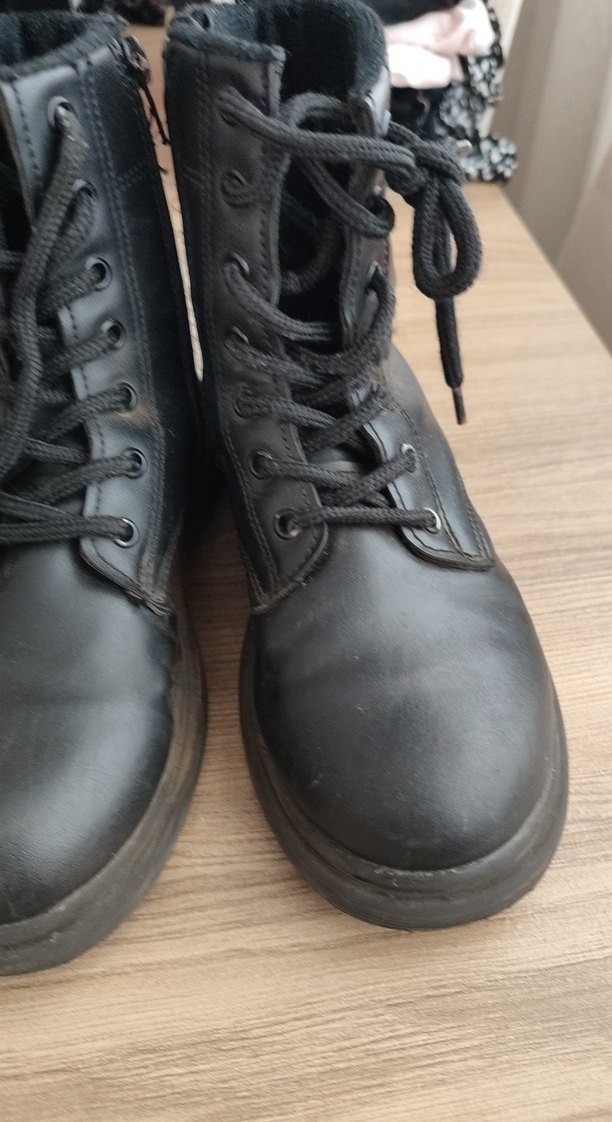 Siyah Bağcıklı Deri Goth Bot - Görsel 3