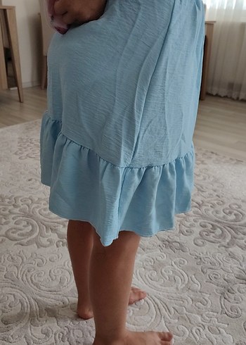 Mavi Keten Kısa Kollu Fırfırlı Kız Elbisesi - Görsel 5