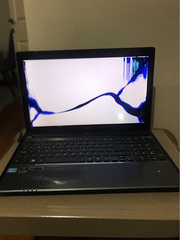 Laptop bilgisayar