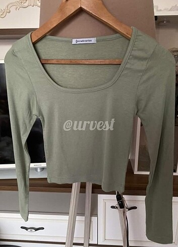 Kare yaka kaşkorşe crop bluz #Bluz #Crop 