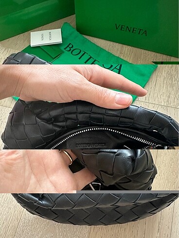  Beden Bottega veneta beymenden alındı