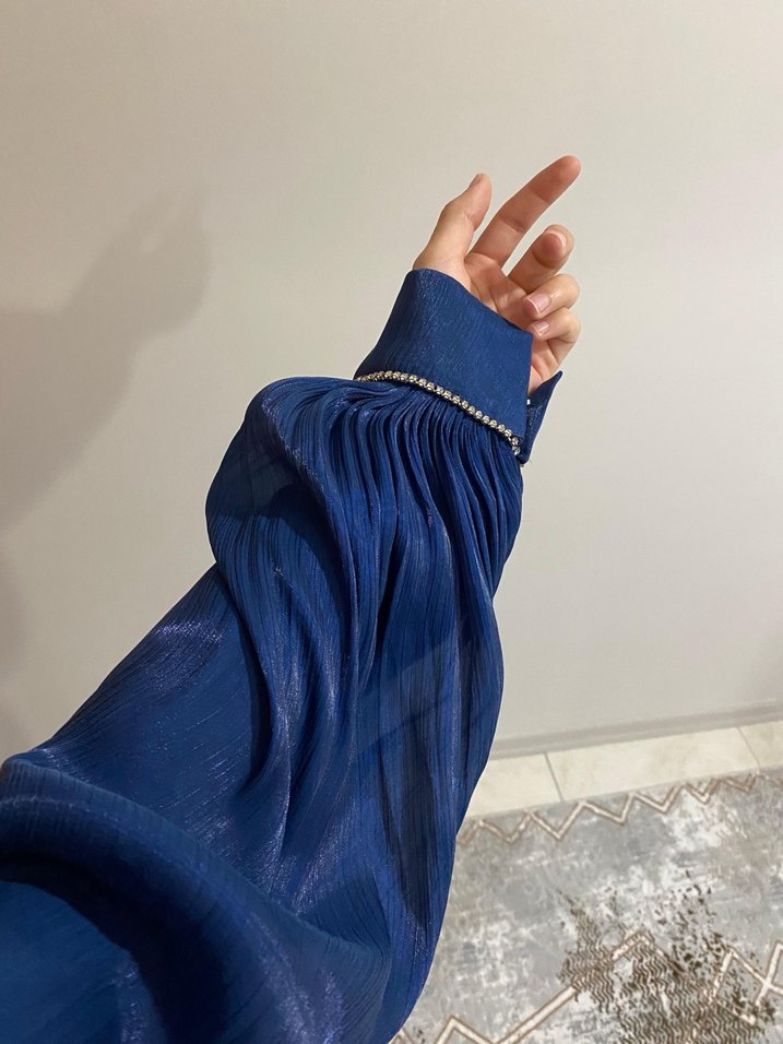 Mavi Piliseli Uzun Keten Elbise - Görsel 3