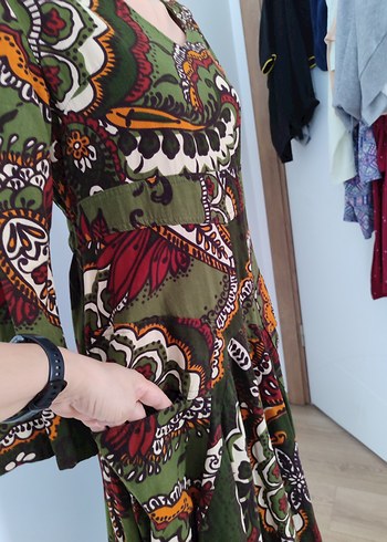 Bohem Çok Renkli Uzun V Yaka Elbise - Görsel 4