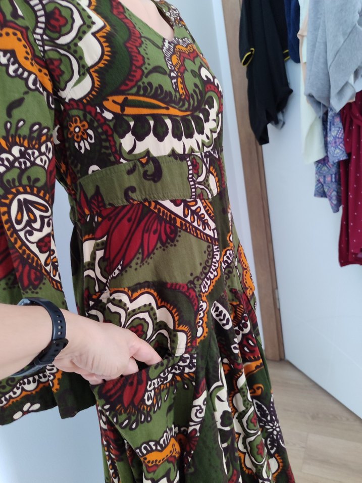 Bohem Çok Renkli Uzun V Yaka Elbise - Görsel 4