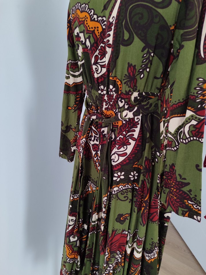 Bohem Çok Renkli Uzun V Yaka Elbise - Görsel 3