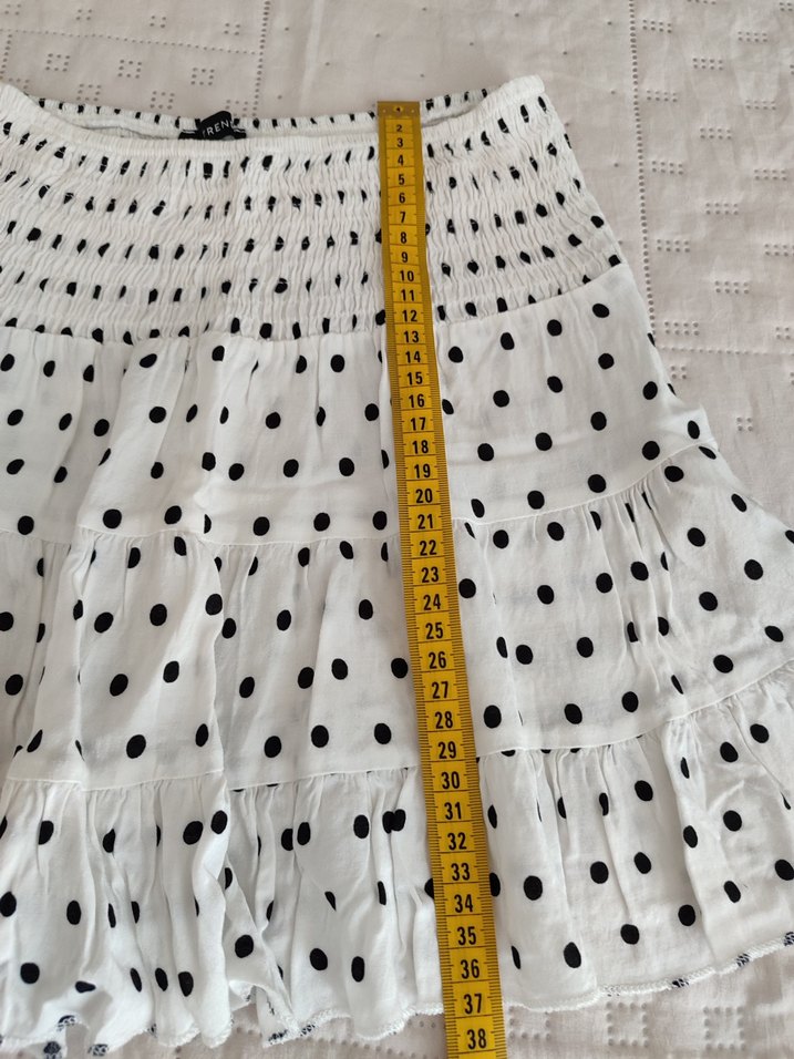 Puantiye Desenli Fırfırlı Mini Etek - Görsel 3