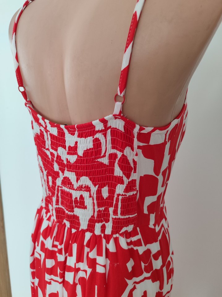 Kırmızı Desenli Uzun Askılı Elbise - Görsel 4