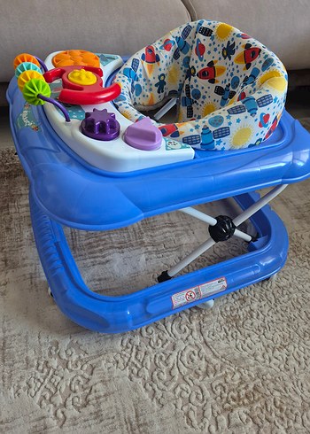 Diğer Renkli Bebek Yürüteci