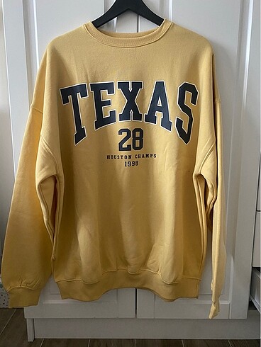 xs Beden sarı Renk Bershka sweatshirt