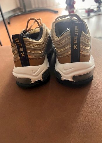 Parlak Kahverengi Pilili Spor Ayakkabı - Görsel 4