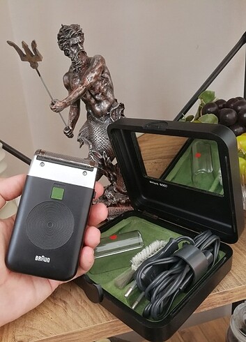 BRAUN "SIXTANT 6007" TIRAŞ MAKINESI - Görsel 6