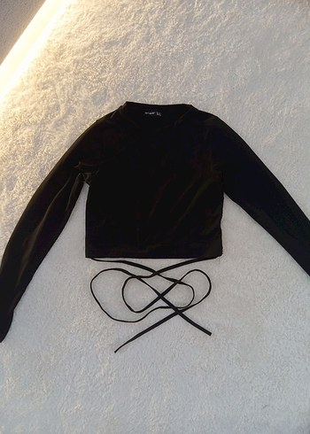 m Beden Siyah Uzun Kollu Crop Bluz