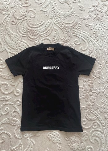 Burberry Siyah Baskılı Kısa Kollu Tişört