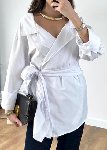 40 Beden Parisian Stil Beyaz gömlek