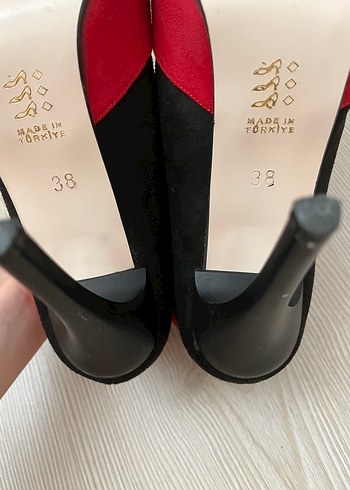 38 Beden kırmızı Renk Kırmızı Süet Tokalı Stiletto Topuklu Kadın Ayakkabı