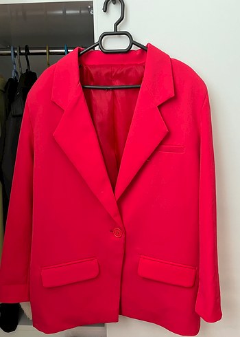 Düğmeli pembe Kadın Blazer Ceket 1-2 defa kullanıldı temiz ürün.