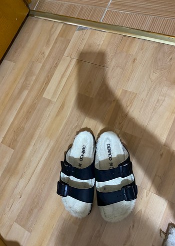 Derimod Kadın Gri Toka Detaylı Rahat deri Terlik - Görsel 4