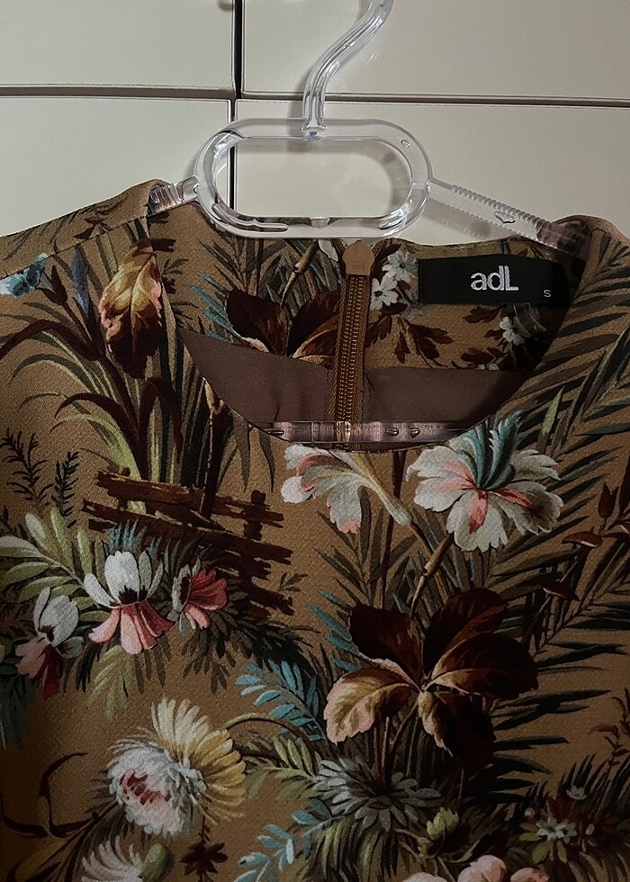 Şık Elbise - Görsel 3