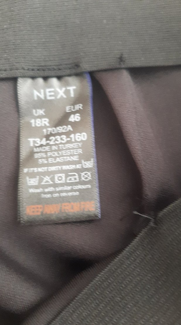 Kadın Siyah Pilili Kumaş Pantolon - Görsel 4