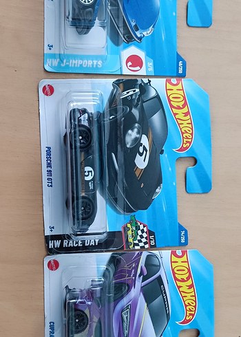 Hot Wheels Porche, cupra e ve Subaru brz