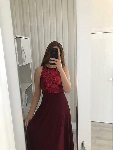 Bordo pullu abiye
