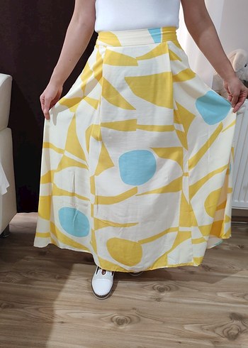 LC Waikiki Sarı Mavi Batik Desenli Uzun Salaş Etek