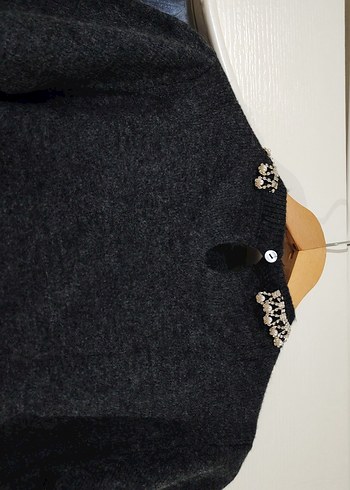 Zincir Detaylı Gri Kadın Triko Kazak - Görsel 6