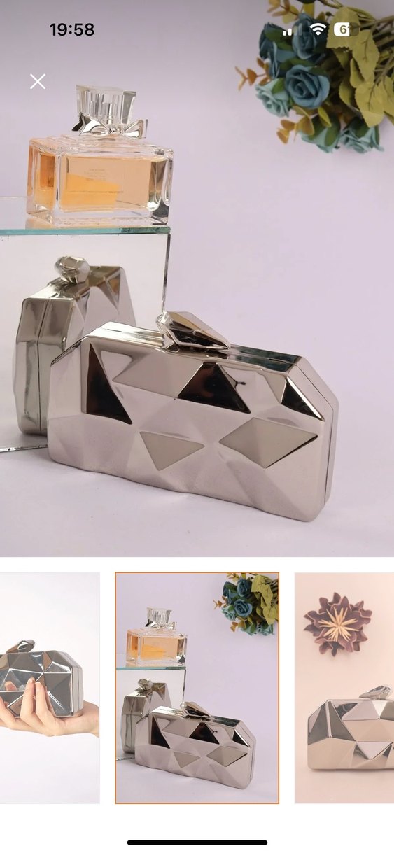 Parlak Bej Metal Kadın Portföy Çanta - Görsel 2