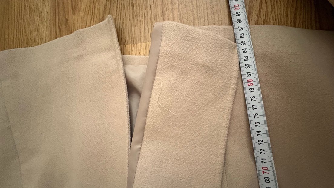 Bej Renkli kaban - Görsel 2