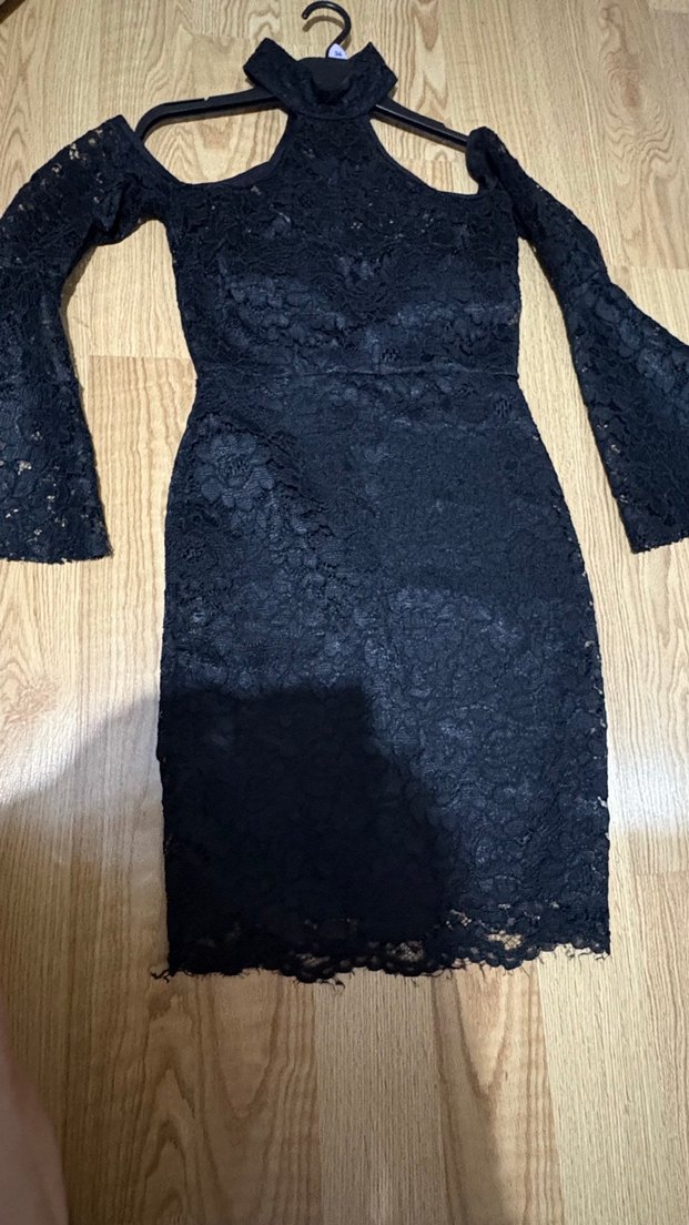 Dantel Detaylı Siyah Mini Gotik Abiye Elbise - Görsel 2