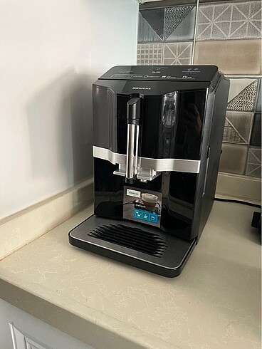 Siemens EQ300 TI35A209RW Otomatik Kahve ve Espresso Makinesi