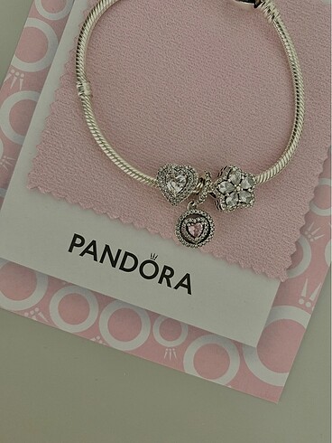 Beden SALLANTILI KALP CHARM