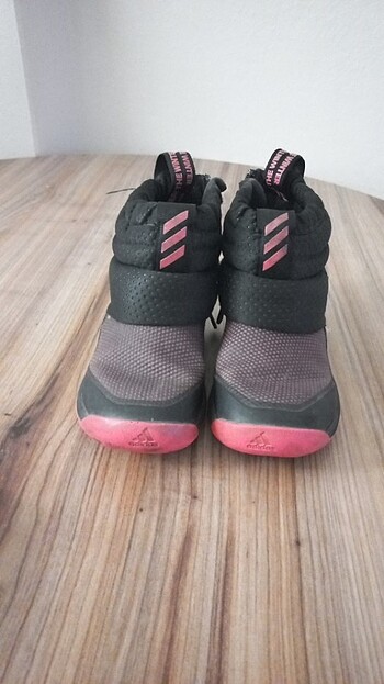 30 Beden Kız çocuk bot adidas