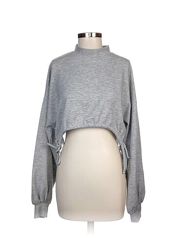 Bershka Sweatshirt %70 İndirimli.