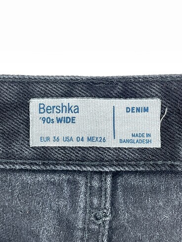 36 Beden çeşitli Renk Bershka Jean / Kot %70 İndirimli.