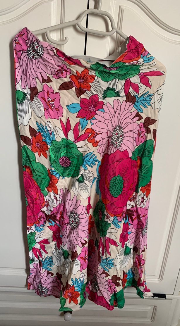 Çiçek Desenli Uzun Etek - Görsel 2