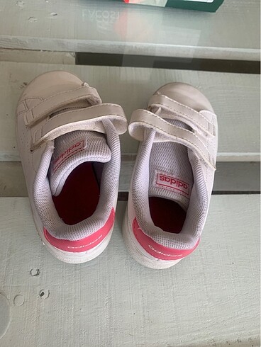 Adidas Çocuk spor ayakkabı