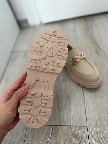 39 Beden camel Renk Kadın kalın tabanlı toka detaylı loafer ayakkabı