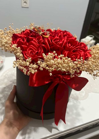 Kırmızı Yapay Gül Aranjmanı Hediyesi - Görsel 3