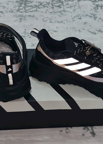 Adidas Ultraboost Climawarm JI3239 - Görsel 6