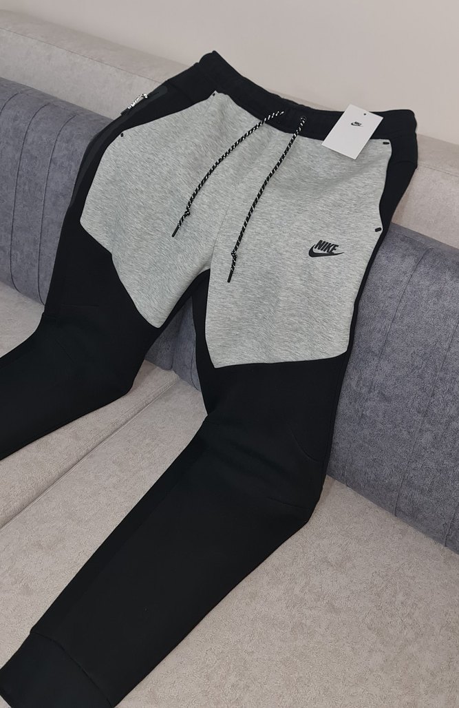 Nike Tech Fleece HV0959-011 Eşofman Altı - Görsel 5