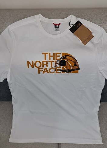 The North Face Tişört