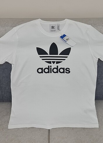 m Beden Adidas Trefoil Tişört IV5353