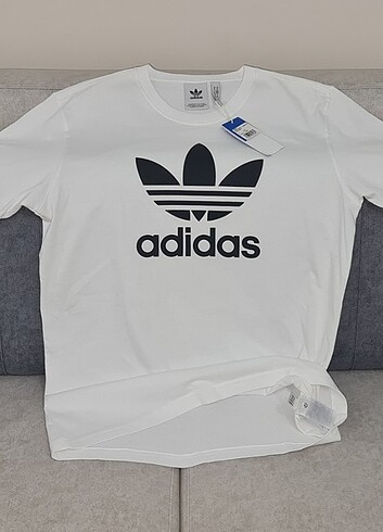 m Beden beyaz Renk Adidas Trefoil Tişört IV5353