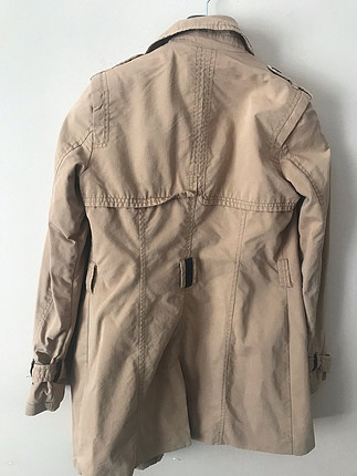 m Beden Bershka yağmurluk
